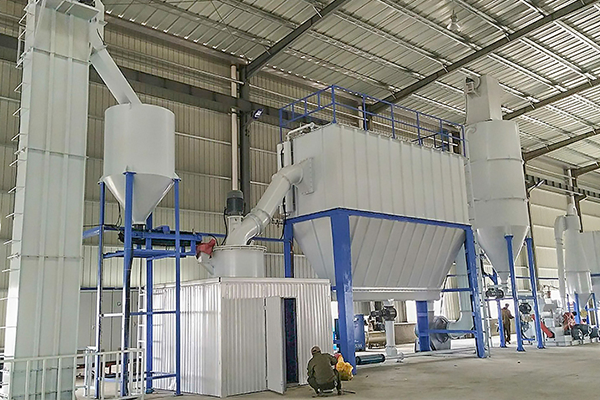 廣西大型石焦油制粉現場_上?？评鹂?></div>
								<h4>廣西大型石焦油制粉現場_上海科利瑞克</h4>
							</a>
						</li>
						
						<li>
							<a href=